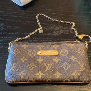 Louis Vuitton monogram small bag with chain